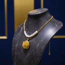 🌸قلادة فاخرة بوردة ذهبية وسلسلة لؤلؤ🌸