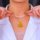 🌸قلادة فاخرة بوردة ذهبية وسلسلة لؤلؤ🌸