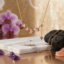 🌿عقد اللمسة الوردية الفاخرة 💗